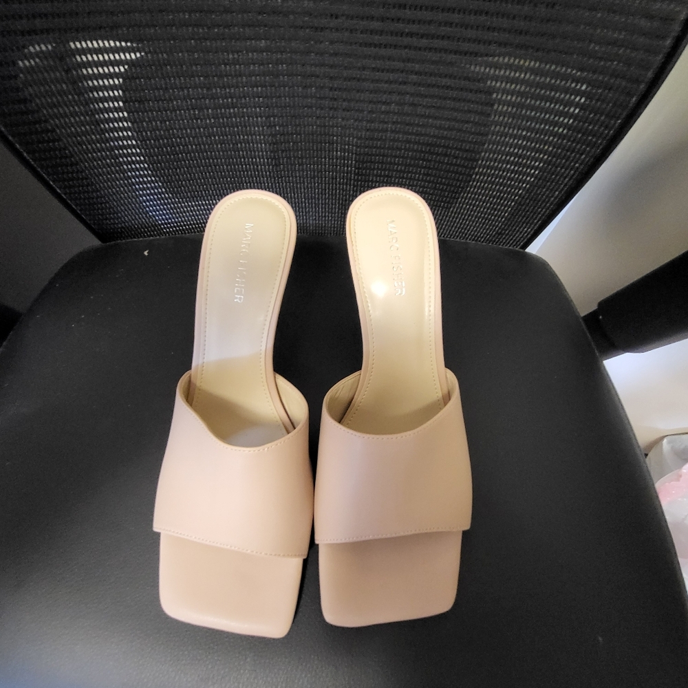 Ladies Shoes